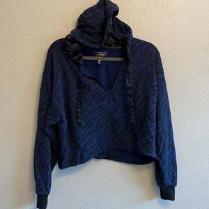 VS- navy and black tiger print- oversized- cropped- hoodie- Size Small
